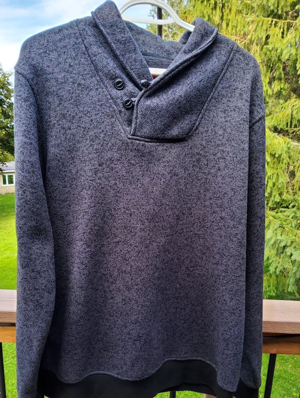 Brooklyn Cloth Men's Buttoned Crewneck Sweater - Charcoal Gray
